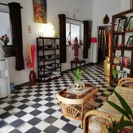 The Little Garden Boutique Hotel Пном Пен Екстериор снимка
